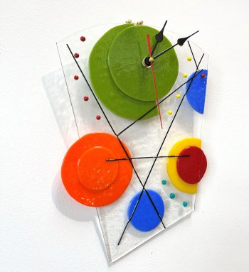 Make your own fused glass clock on this workshop at Vitreus Art