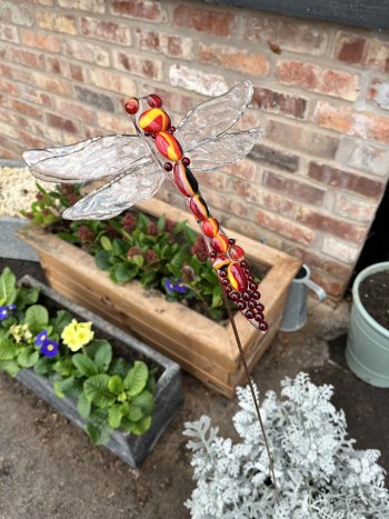 Make your own fused glass garden art on this wokshop with Vitreus Art