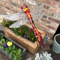 Join this new Dragonfly fused glass garden art workshop at Vitreus Art
