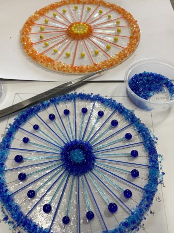 Make your own fused glass garden art on thi new half-day workshop at Vitreus Art