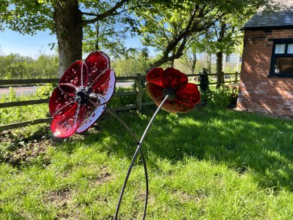 Vitreus Art outdoor sculptures on show at Obsidian Art June 2026