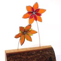 Charming 3d glass flowers from Vitreus Art - click to view or purchase online