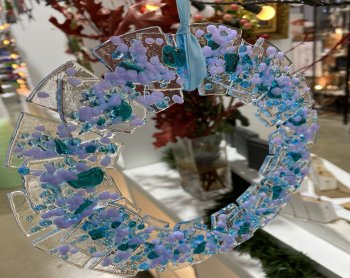 Learn the basics of glass fusing  on this fun workshop at Vitreus Art